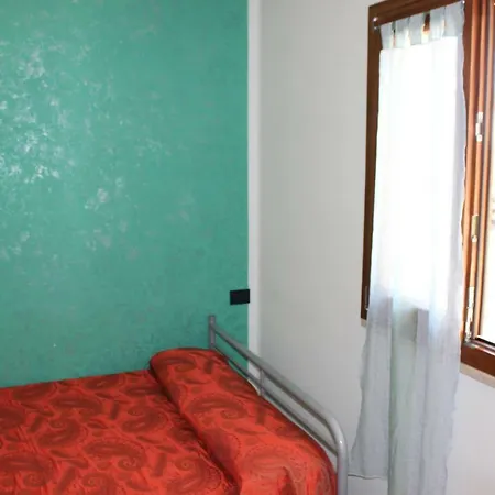 Podere L'isolella Holiday home