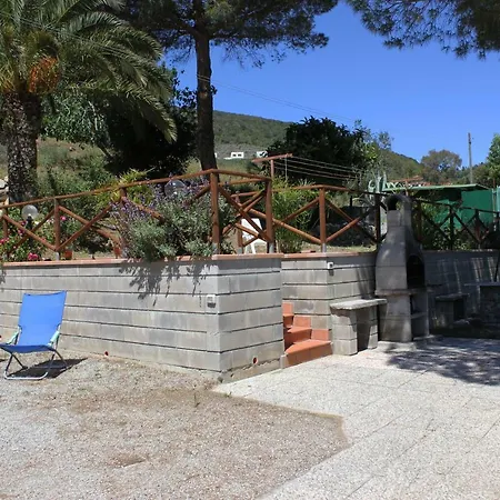 Сasa de vacaciones Podere L'isolella Lacona