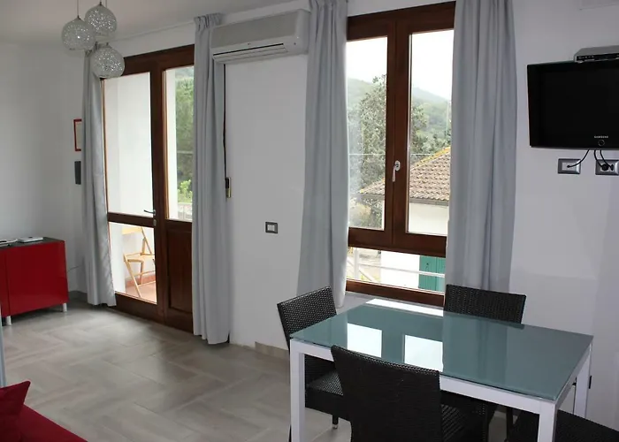 Podere L'isolella * Lacona